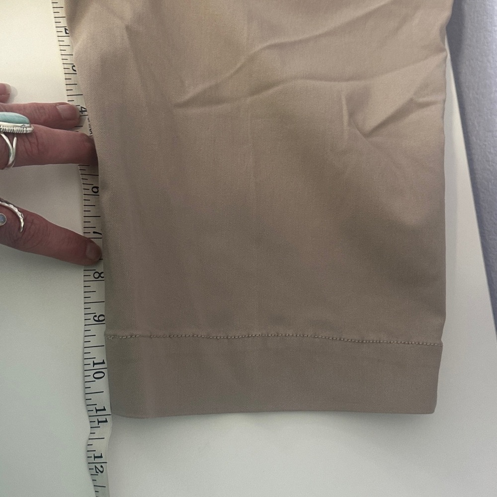 Women's Slim-sation Tan Shorts - Picture 5 of 8